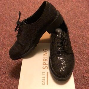 Call it Spring Stazzema ‘Glitter Black’ Oxford